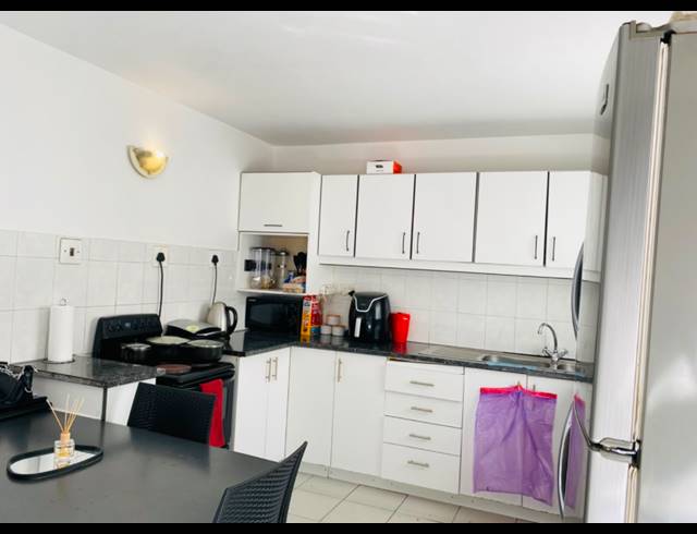 2 BEDROOM DUPLEX FOR SALE IN ASHLEY